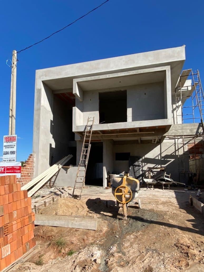 Desvantagens de investir em imóveis: riscos reais para investidores no Paraná