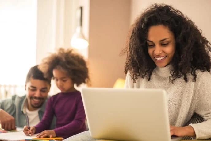 Flipping de imóveis em leilão da Caixa no Paraná: comprar, reformar e vender